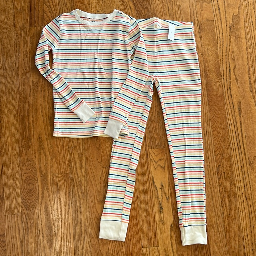 NWT Old Navy Multi Stripe Snug PJ Set Boys Girls Unisex 8/Medium